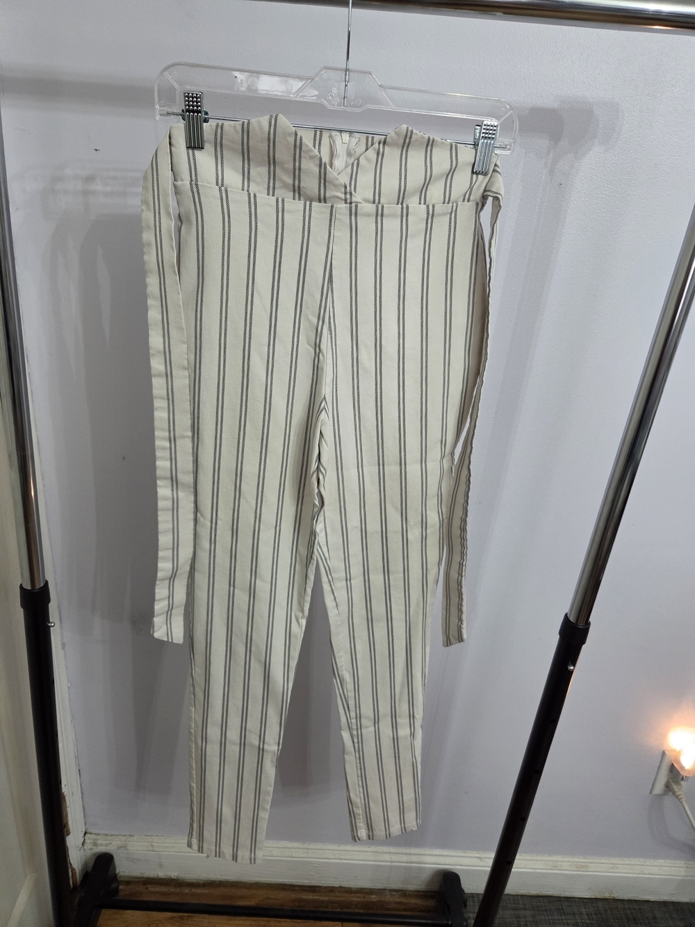 Windsor Cream Vertical-Striped Chinos